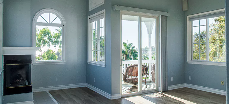 Glass Door Repair in Ives Estates, FL